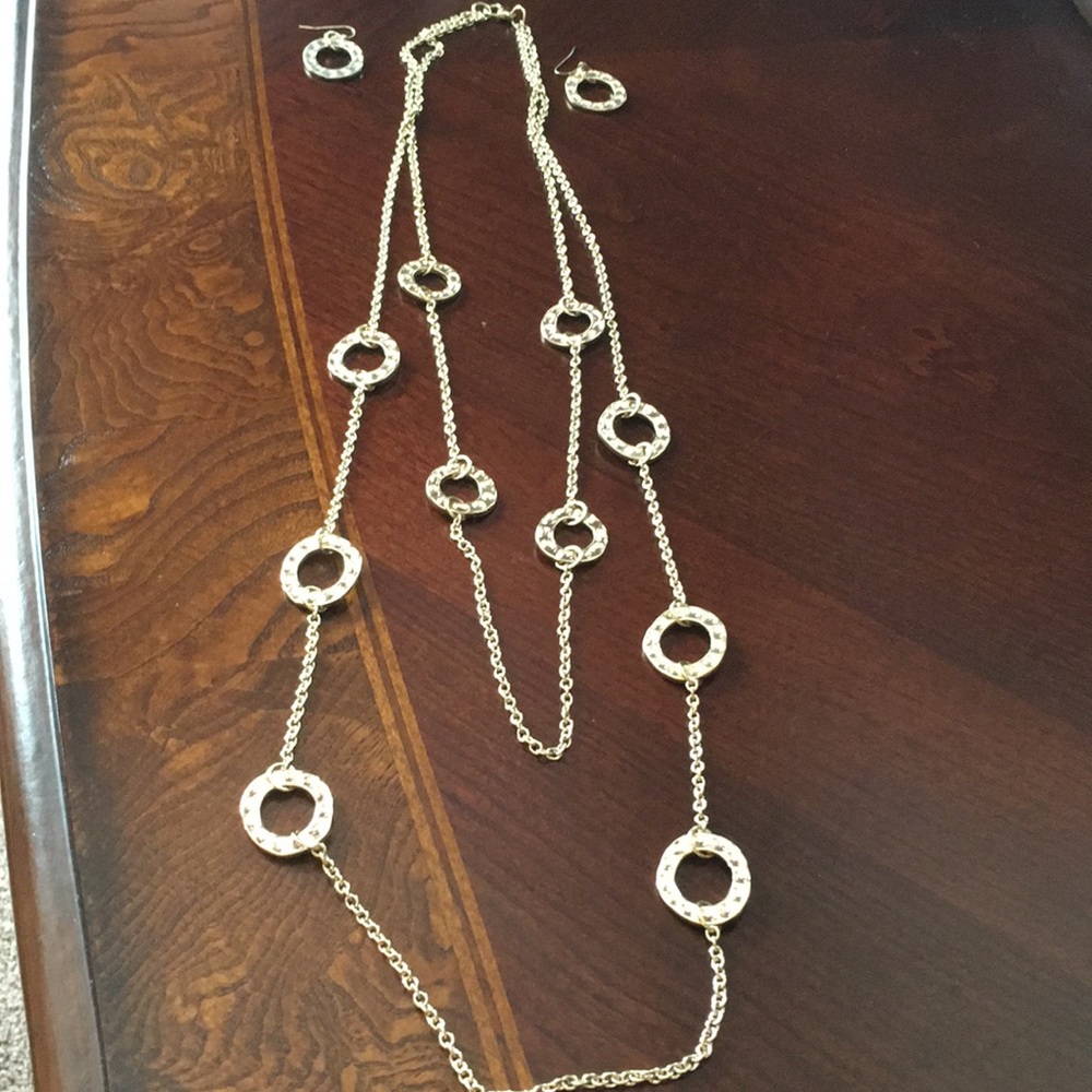 Gold colored chain necklace/ earrings with hoops